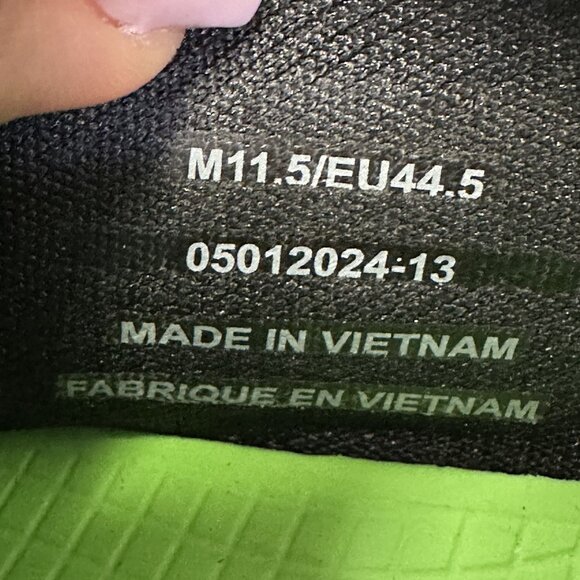 OOFOS OOMG Sport Men's size 11.5 Black White Slip On Lightweight Shoes 5085 - Picture 8 of 8